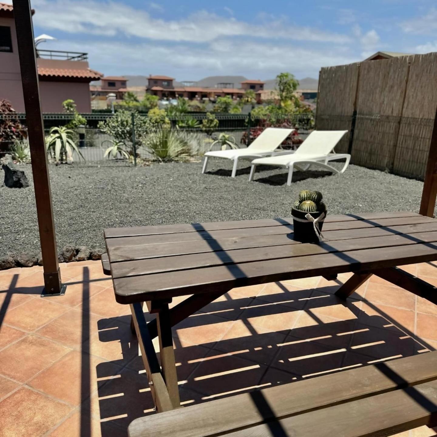 Villa Majanicho Con Piscina Lajares Exterior foto